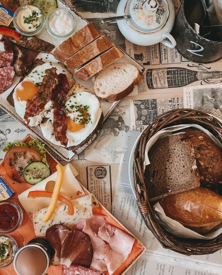 דירות רוטנבורג אוב דר טאובר Cafe Einzigartig מראה חיצוני תמונה